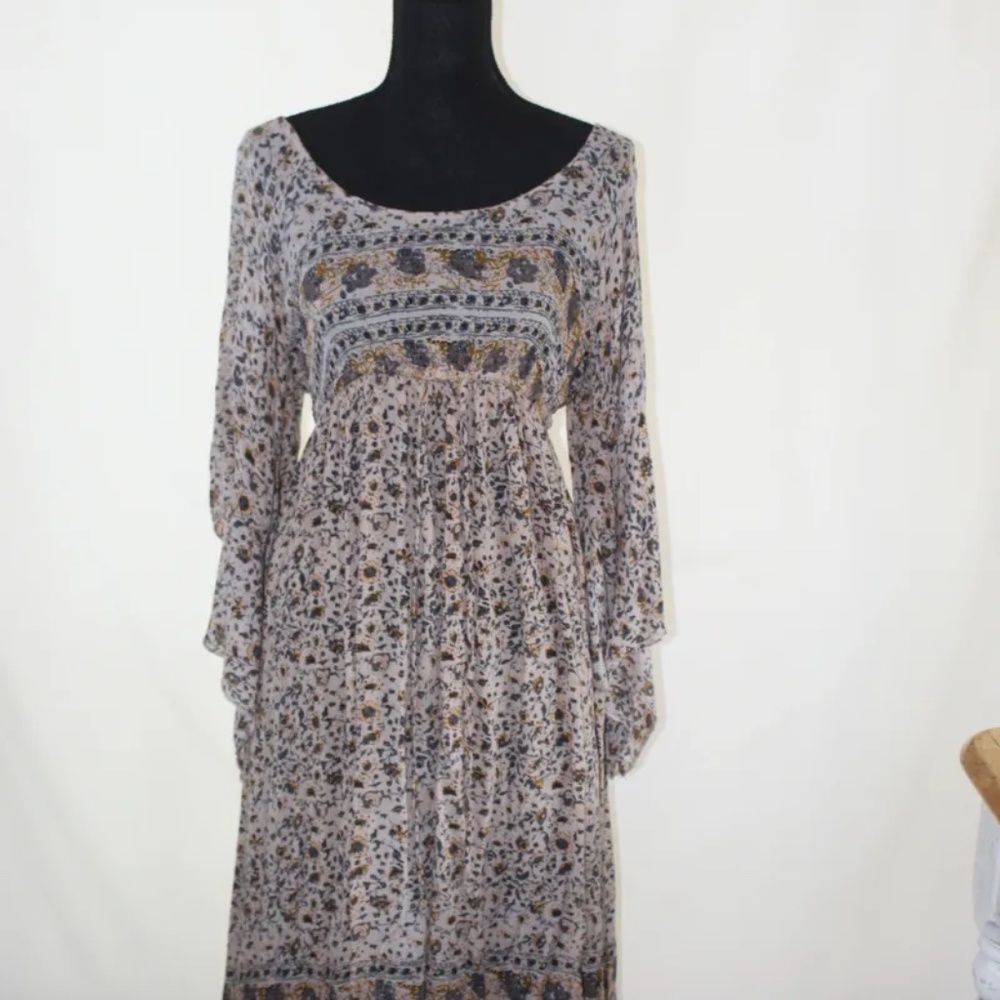 Vintage J. Gee Maxi Bohemian Medieval-Style, Bell Sleeve Peasant Dress, Size PS